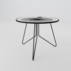 DARKNESS IS COMING Couchtisch Ø 69 cm