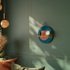 SOUND SOURCE Ovales Kunstregal in Eiche-Optik