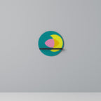 SPIRITUAL SUPPORT Rundes Kunstregal in Schwarz