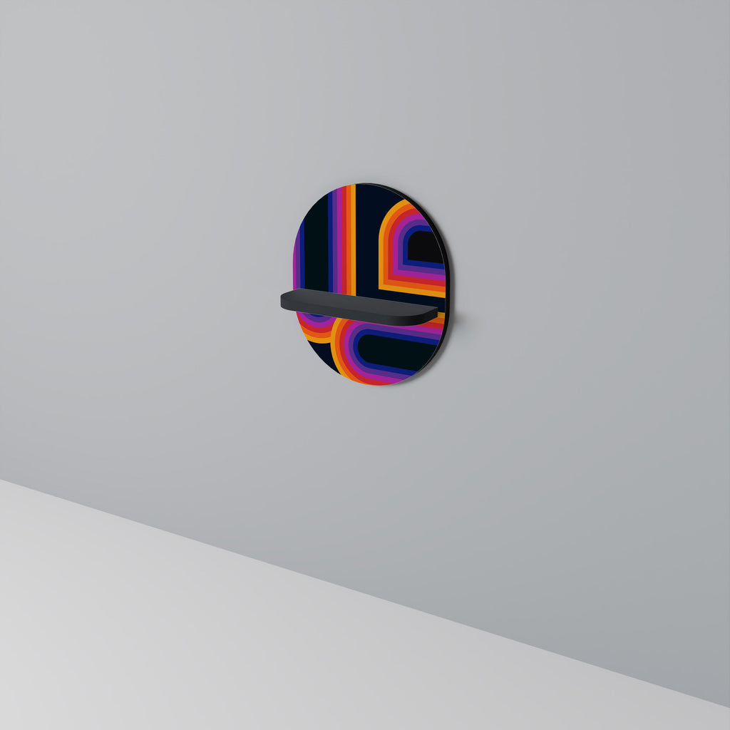 BLINDED BY THE LIGHTS Ovales Kunstregal in Schwarz