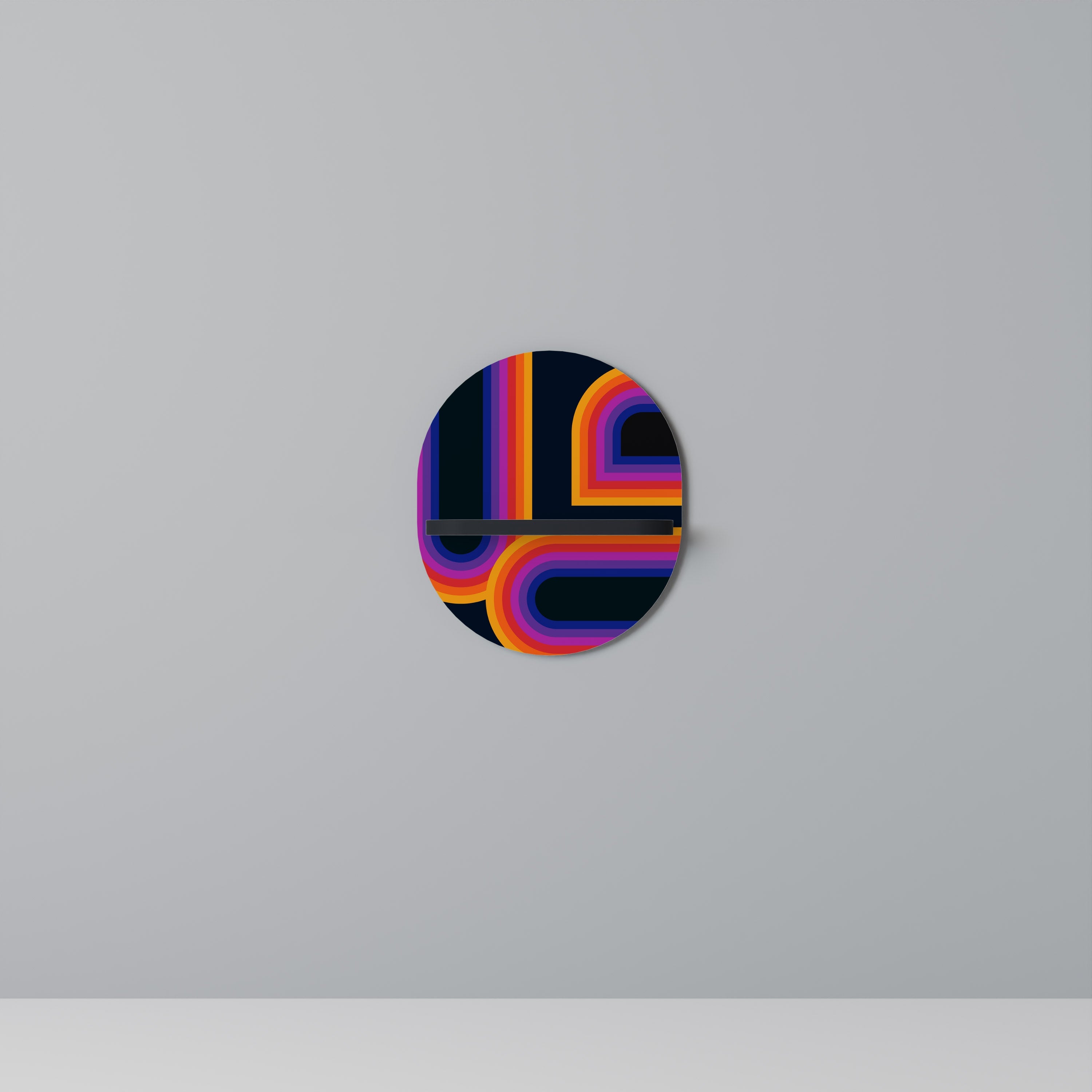 BLINDED BY THE LIGHTS Ovales Kunstregal in Schwarz