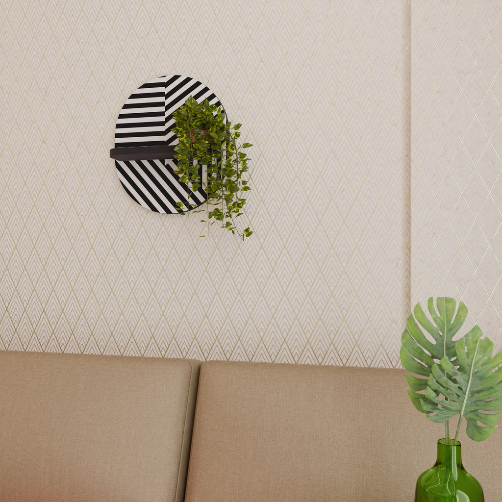 LATTICE LINES Oval Art Shelf In Black Finish