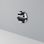 ACHROMATIC CONTRAST Ovales Kunstregal in Schwarz