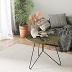 PETALS AND CROWS Couchtisch Ø 69 cm