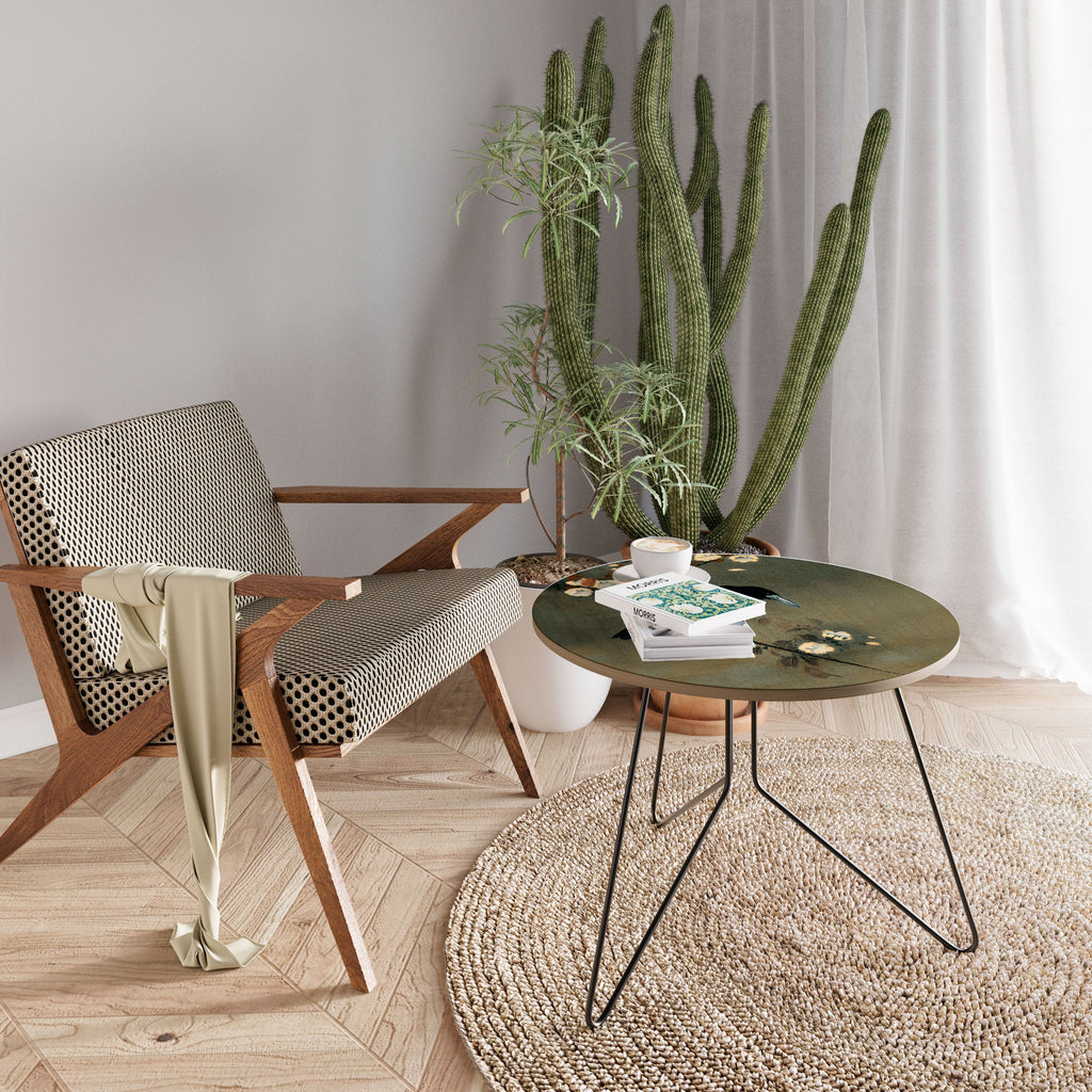 PETALS AND CROWS Couchtisch 69