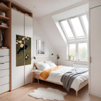 PETALS AND CROWS Selbstklebendes Poster - Hochformat