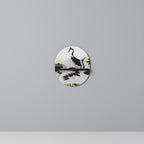 JAPANESE FLOCK OF CRANES Ovales Kunstregal in Schwarz