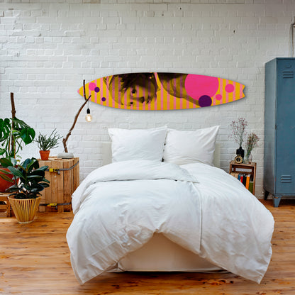 HER WITH A PEARL Deko-Surfboard
