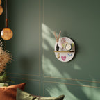 BALLOON FRIENDS Ovales Kunstregal in Eiche-Optik