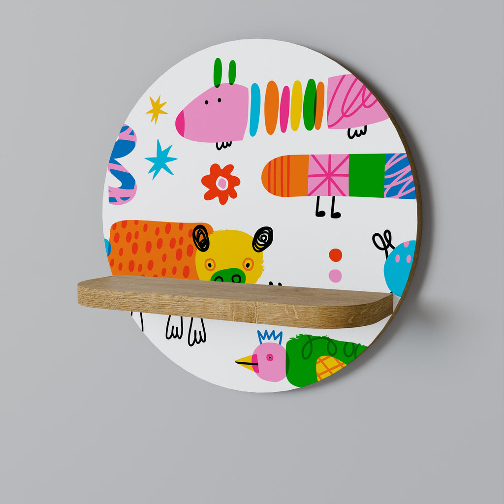 POWER OF IMAGINATION Rundes Kunstregal in Eiche-Optik