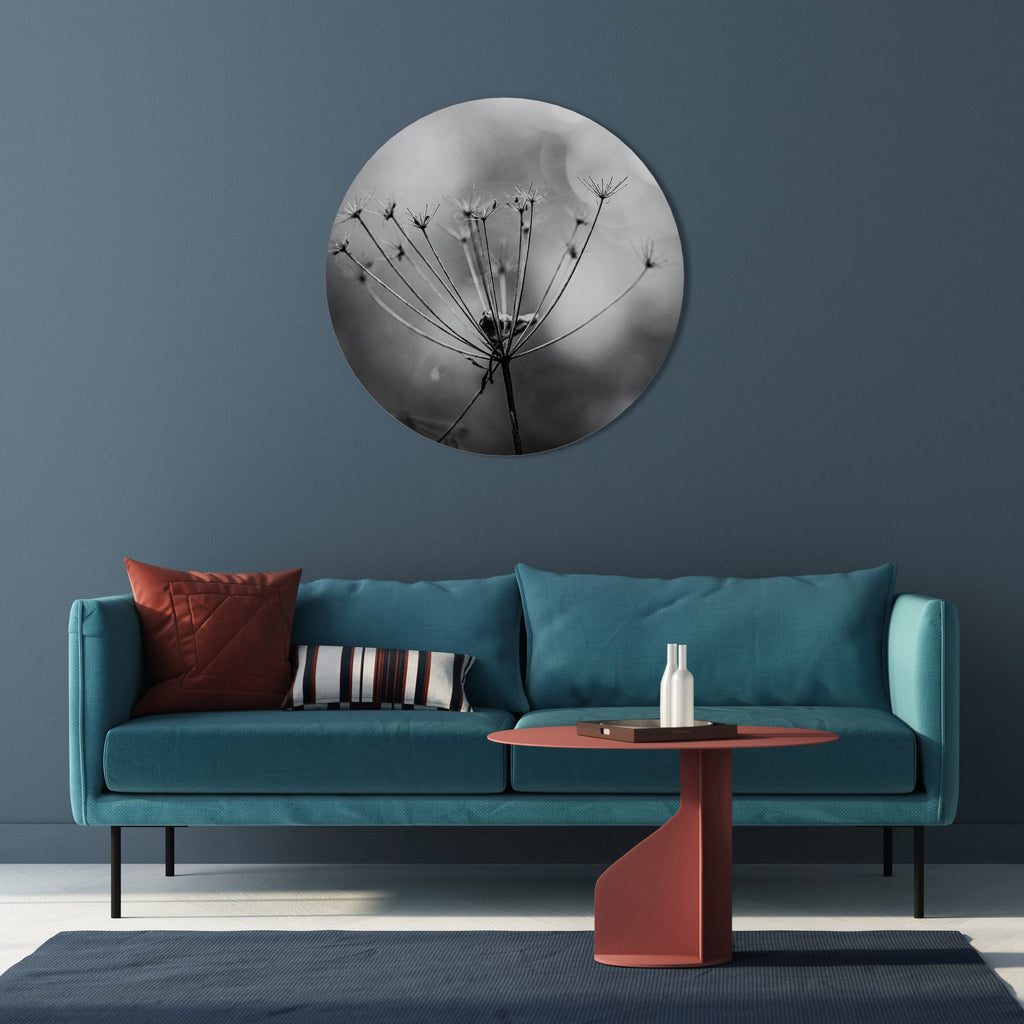 MINIMALIST BLOOM Round Wall Art