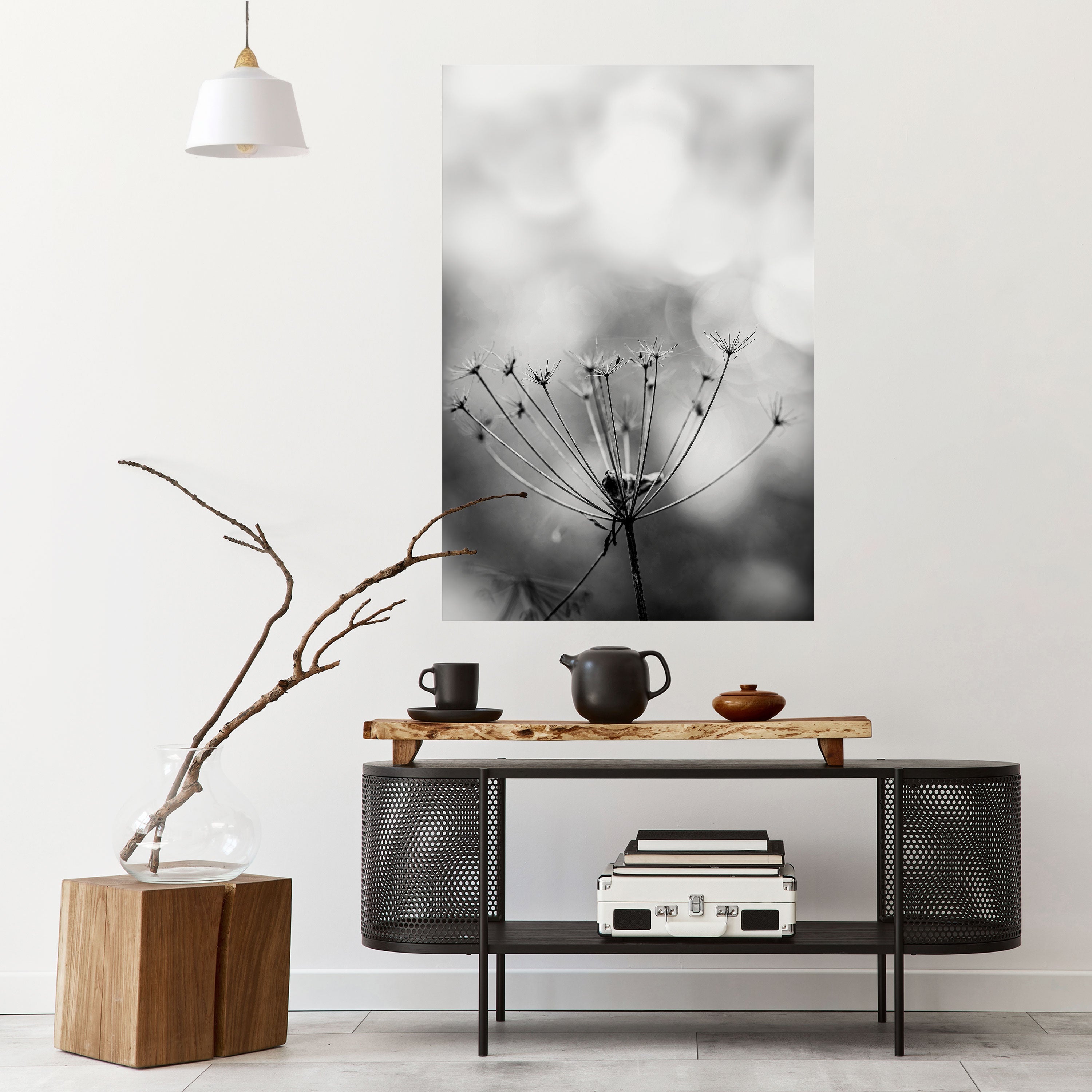 MINIMALIST BLOOM Vertikales Poster zum Abziehen und Aufkleben