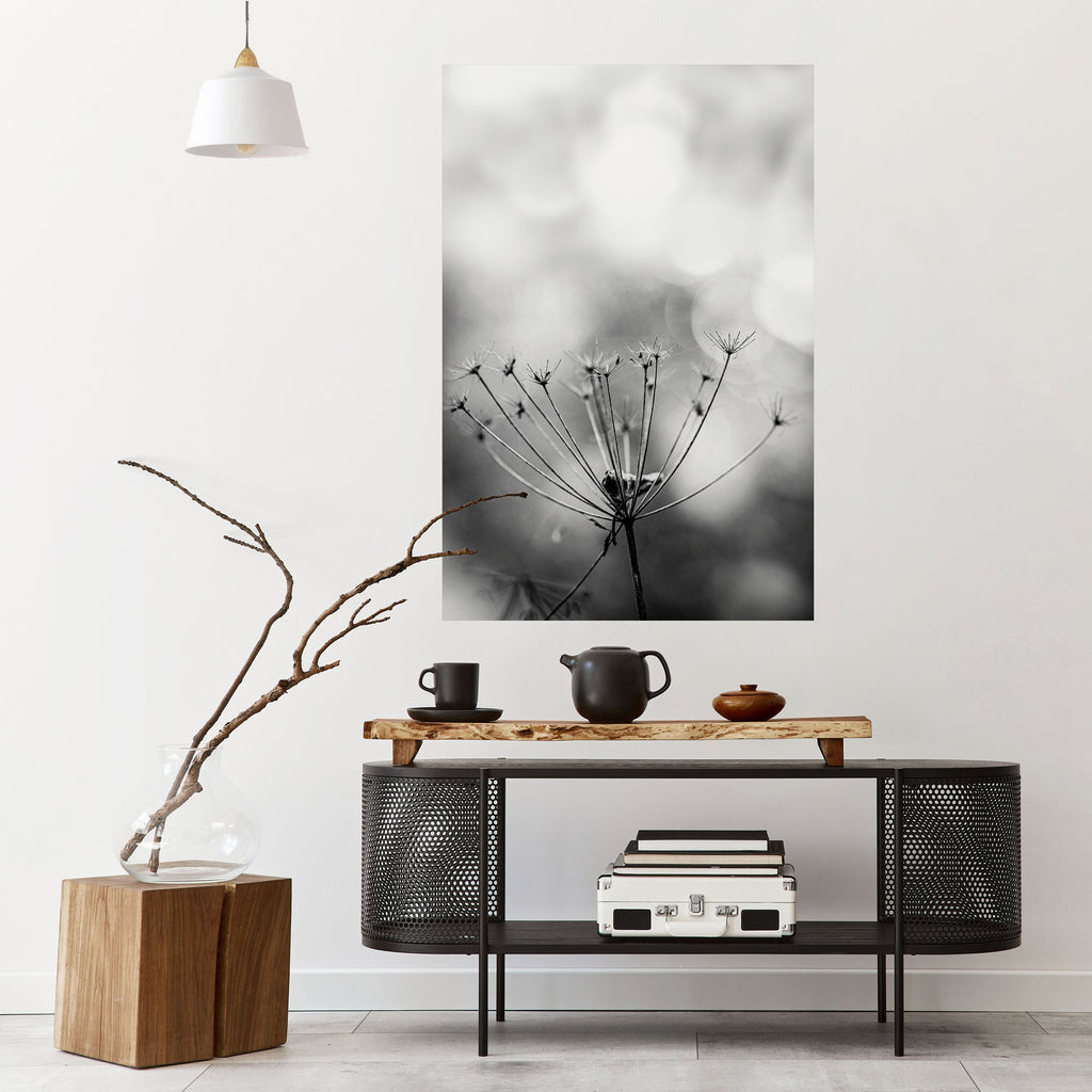 MINIMALIST BLOOM Vertikales Poster zum Abziehen und Aufkleben