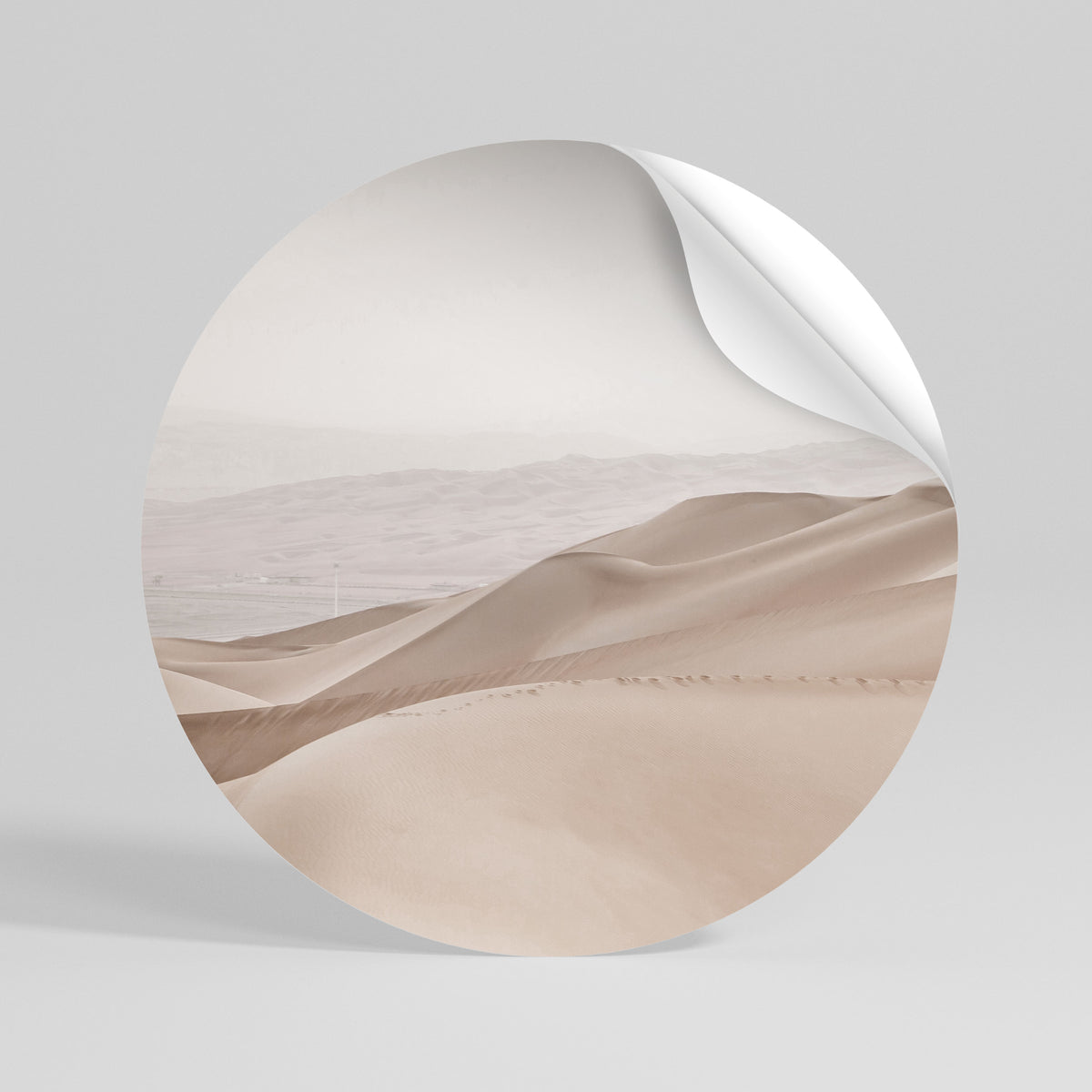TRANQUIL TIDES Runder Wandsticker zum Abziehen und Aufkleben