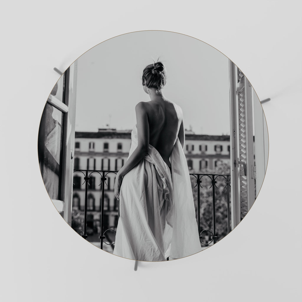 DRESS OF DREAMS Couchtisch 69