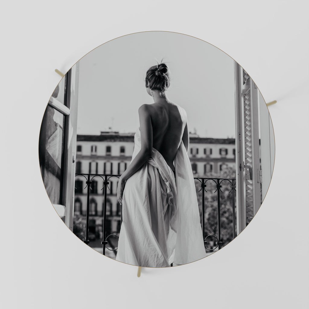 DRESS OF DREAMS Couchtisch 69