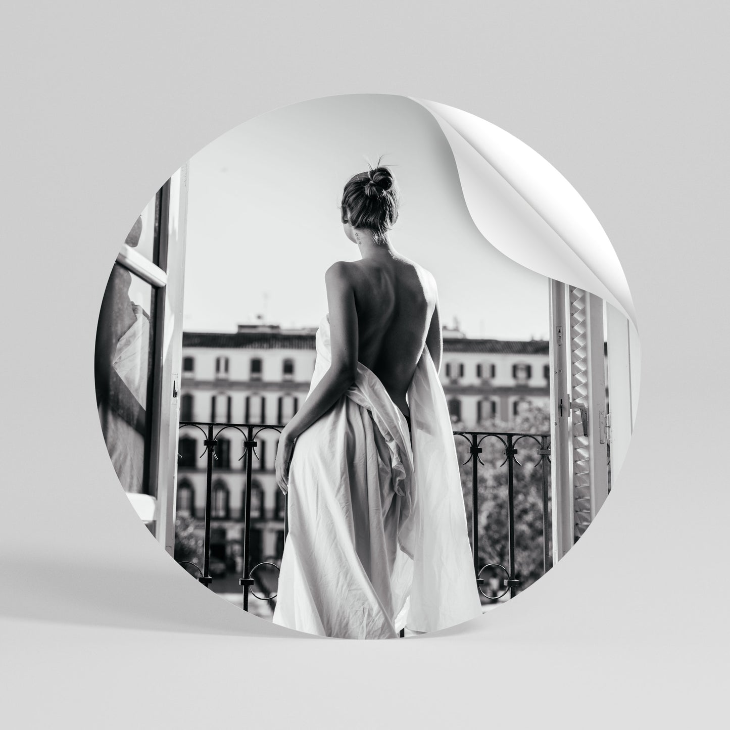 DRESS OF DREAMS Runder Wandsticker zum Abziehen und Aufkleben