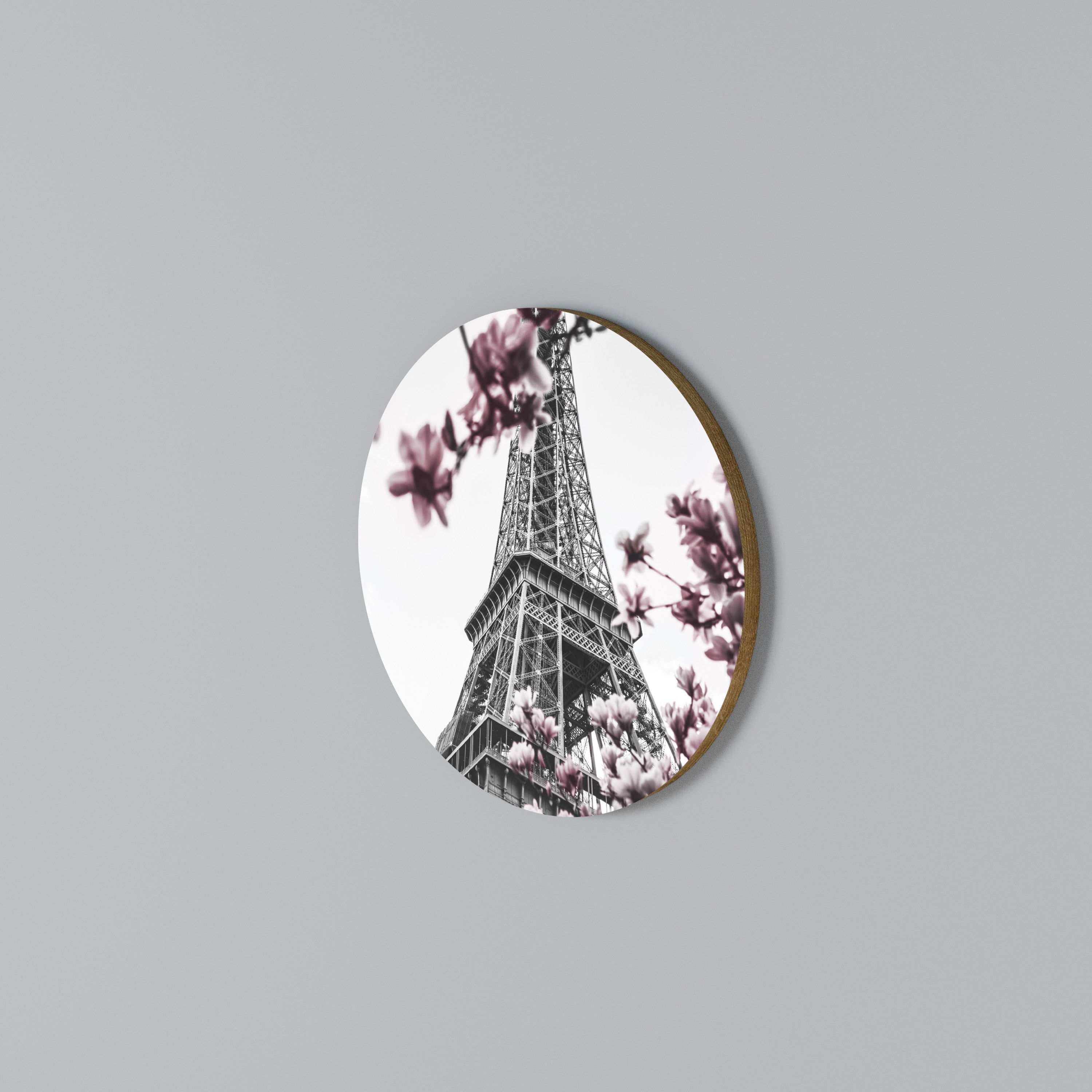 EIFFEL IN BLOOM Round Wall Art