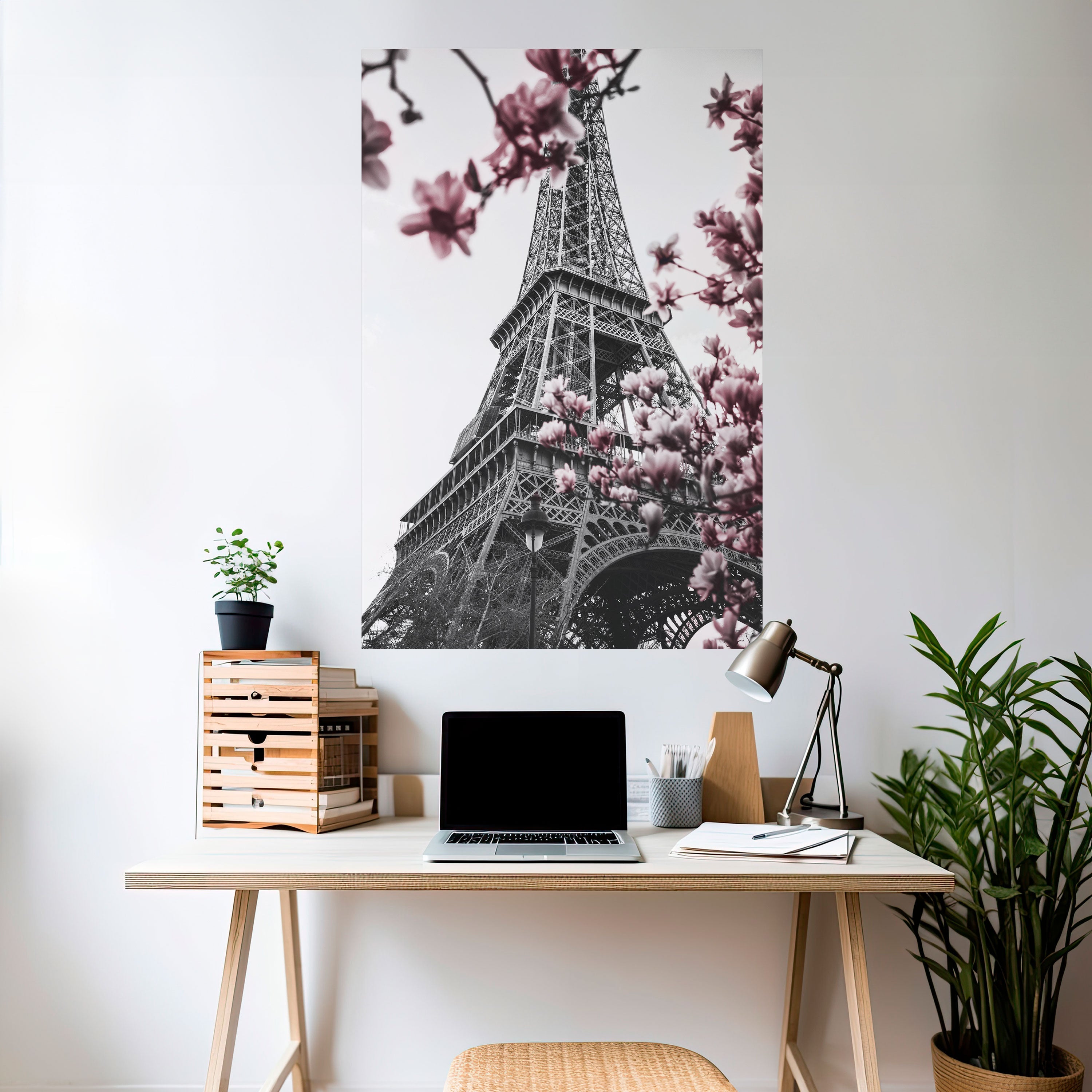 EIFFEL IN BLÜTE Vertikales Poster zum Abziehen und Aufkleben