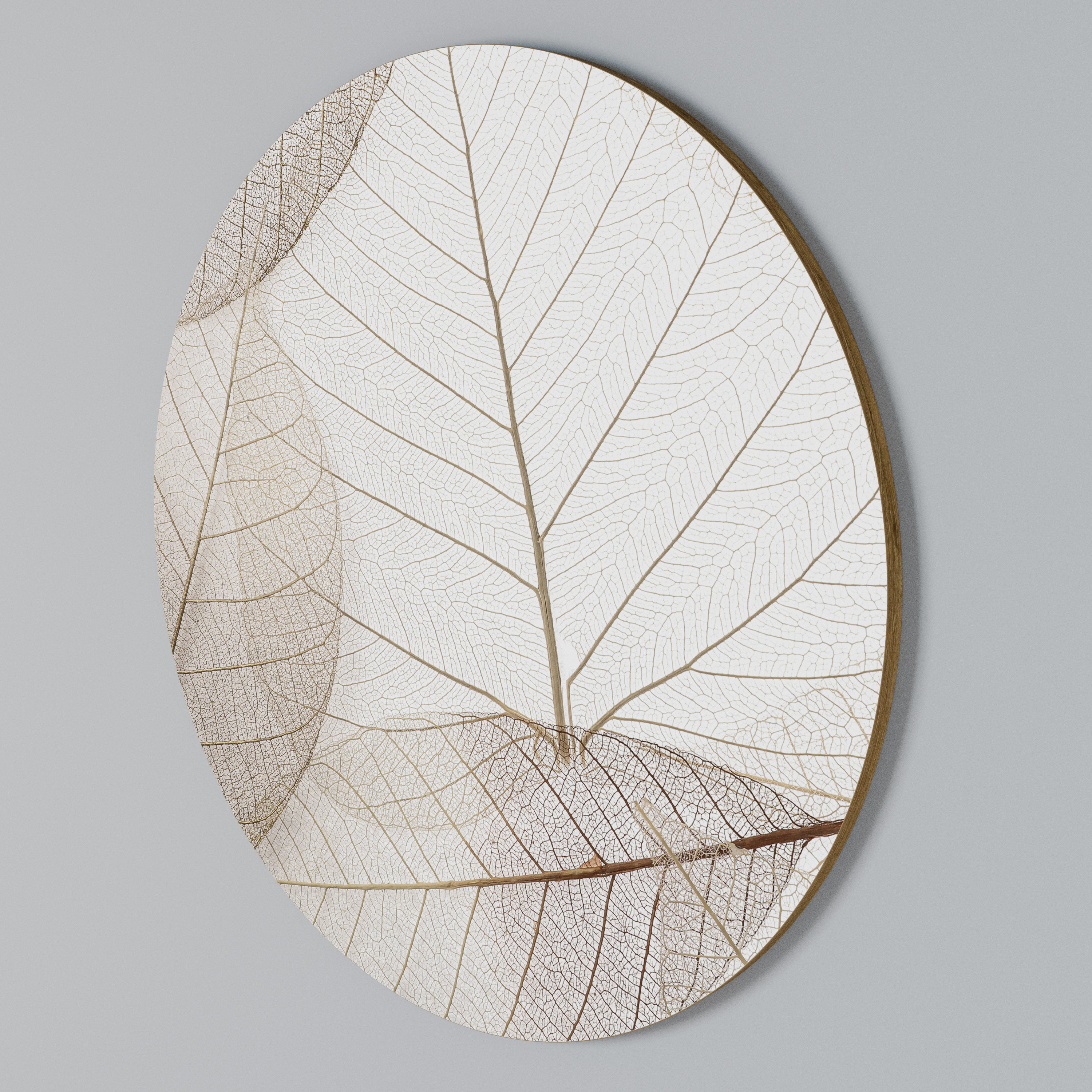 ETHEREAL VEINED GRACE Round Wall Art