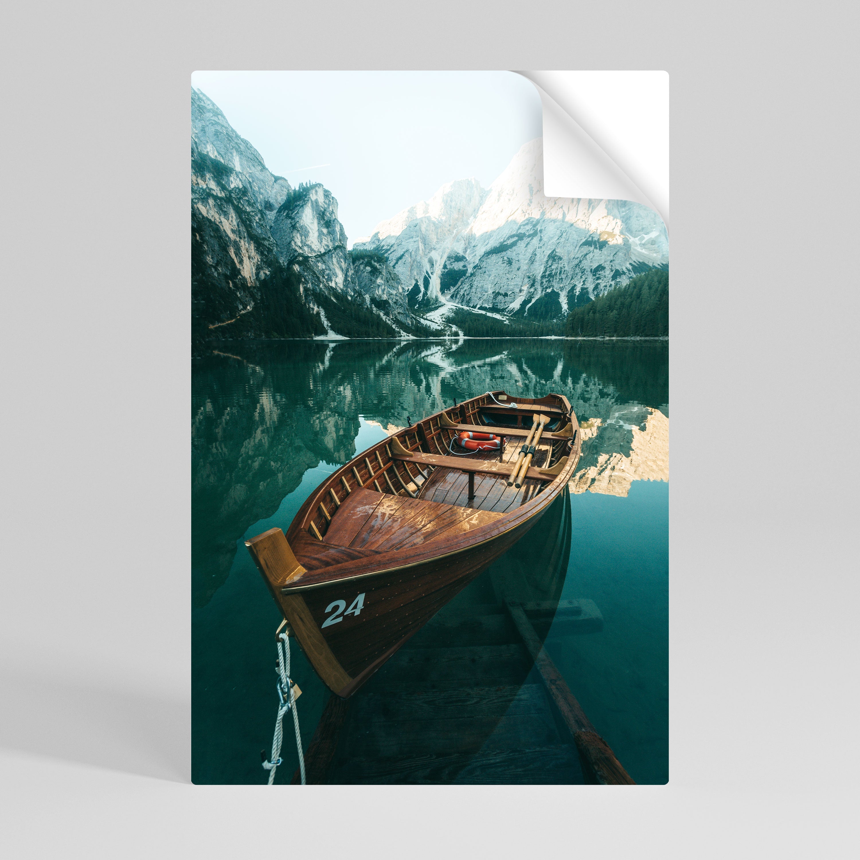 Still Waters – Vertikales Poster zum Abziehen und Aufkleben