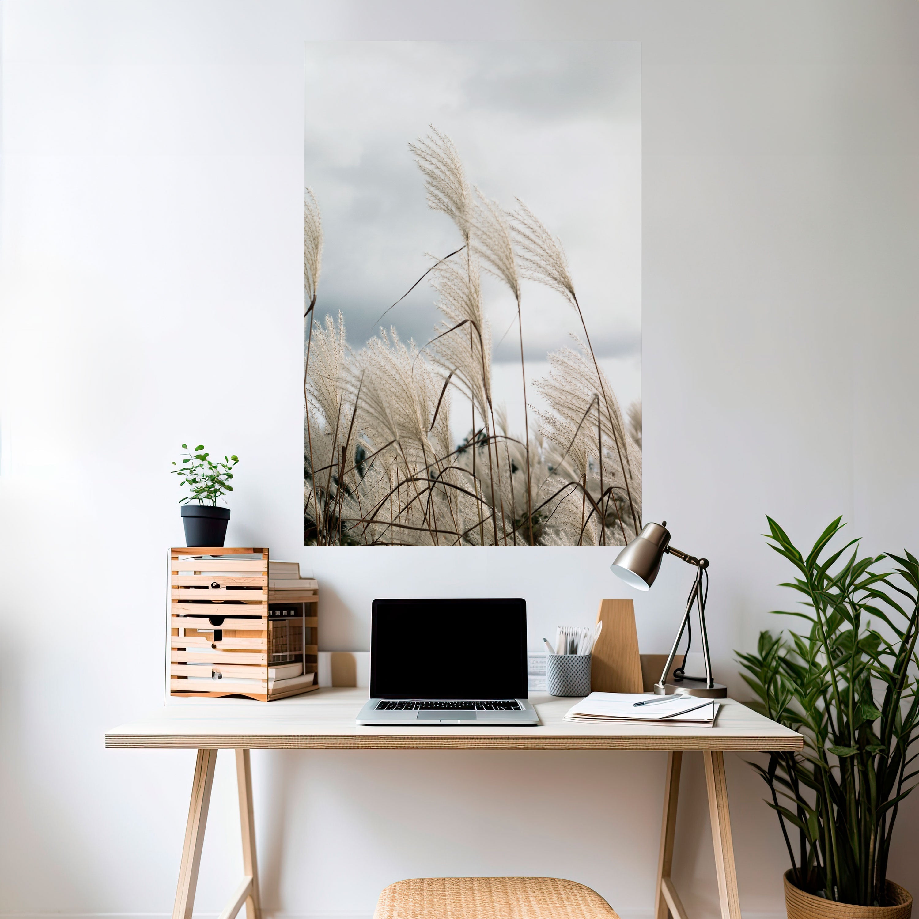 WOLKEN ÜBER DEM GRAS Vertikales Poster zum Abziehen und Aufkleben