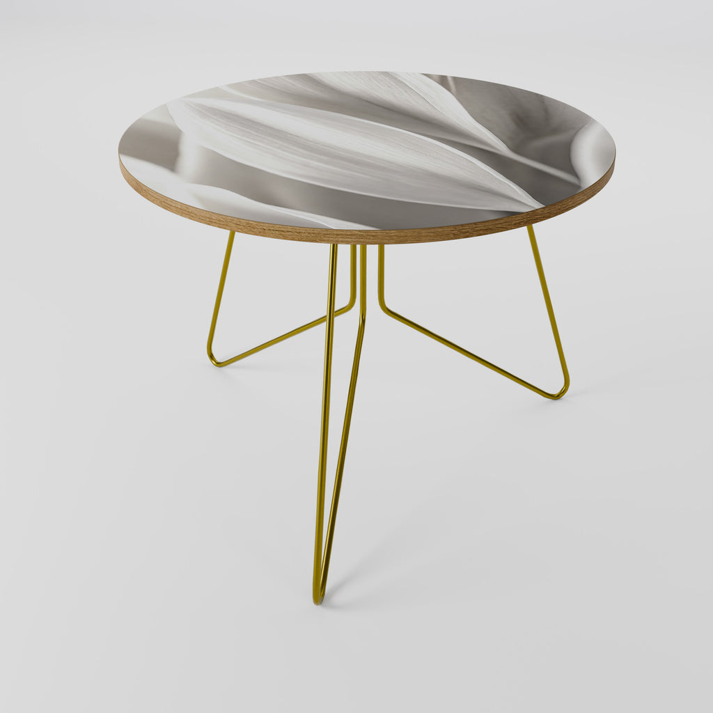 WHISPERS OF WHITE Couchtisch