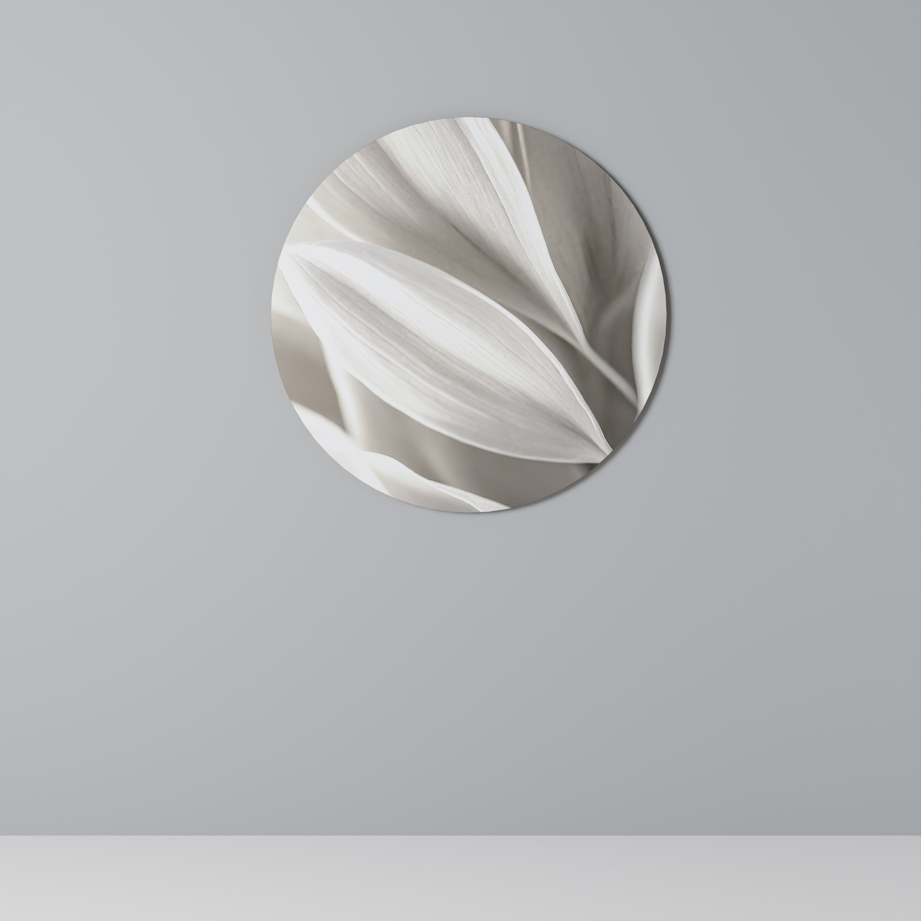 WHISPERS OF WHITE Runde Wanddekoration Ø 69 cm