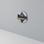 MEMORY OF MATTERHORN Ovales Kunstregal in Eiche-Optik