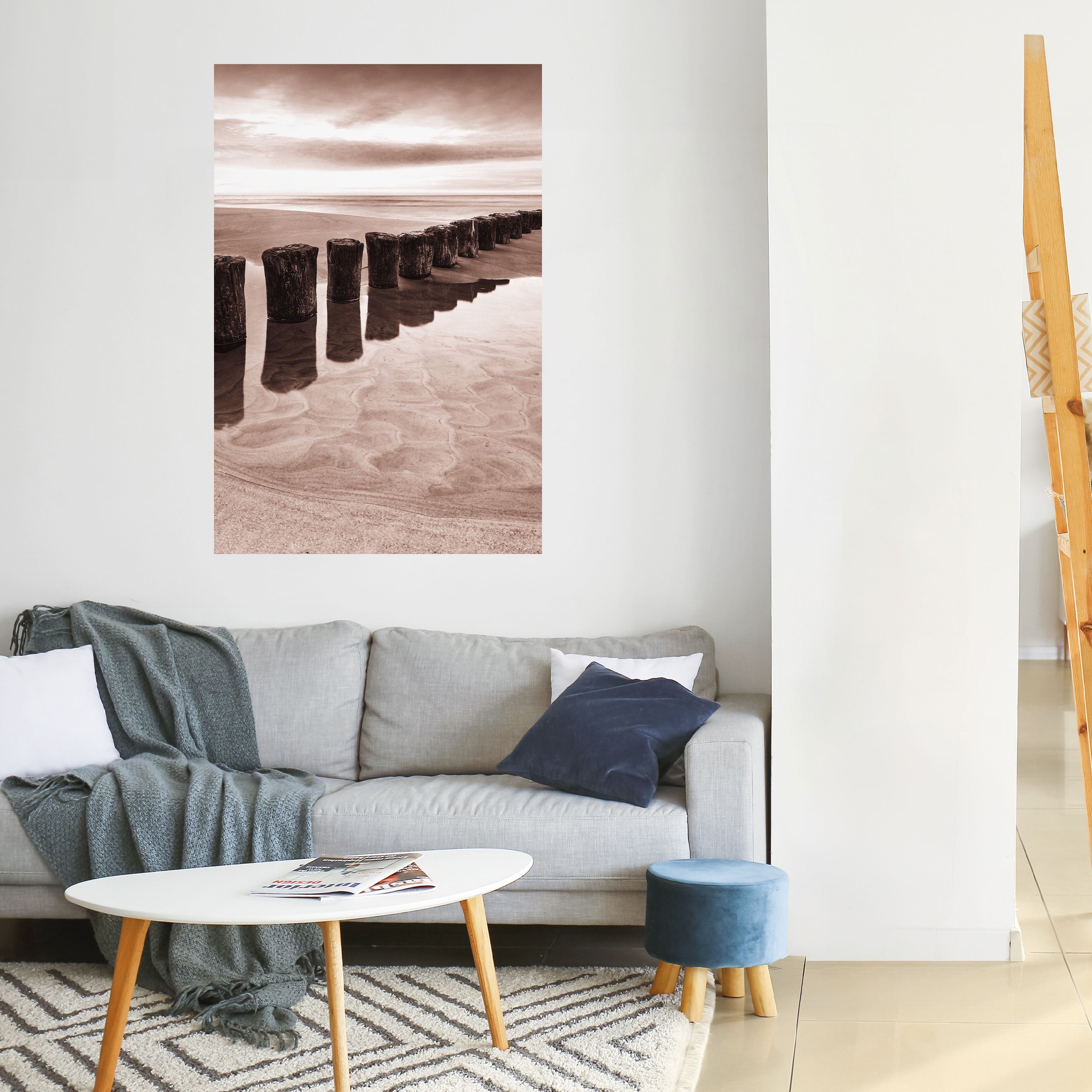 SERENE SHORELINE SEQUENCE Vertikales Poster zum Abziehen und Aufkleben
