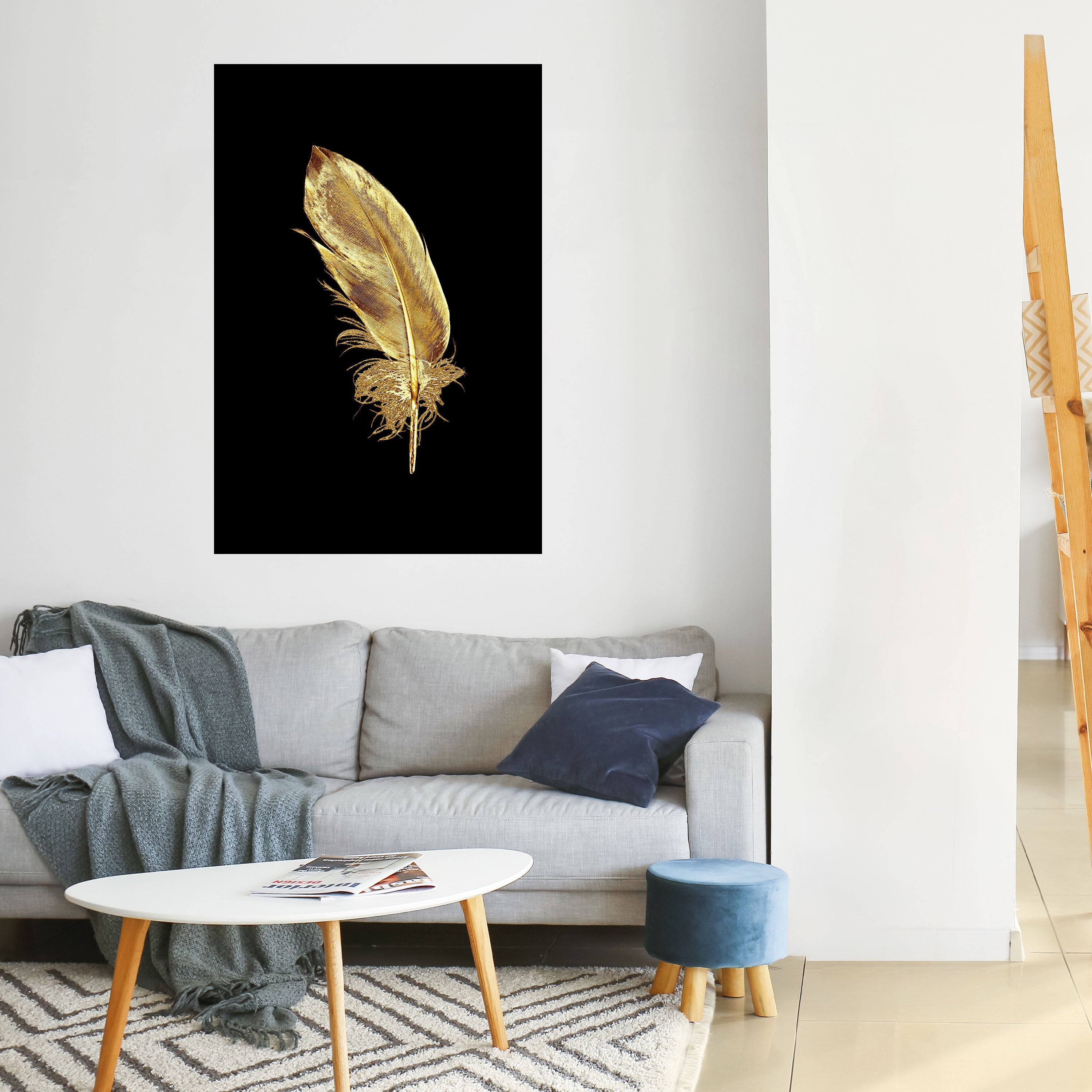 SHIMMERING FEATHER GRACE Vertikales Poster zum Abziehen und Aufkleben
