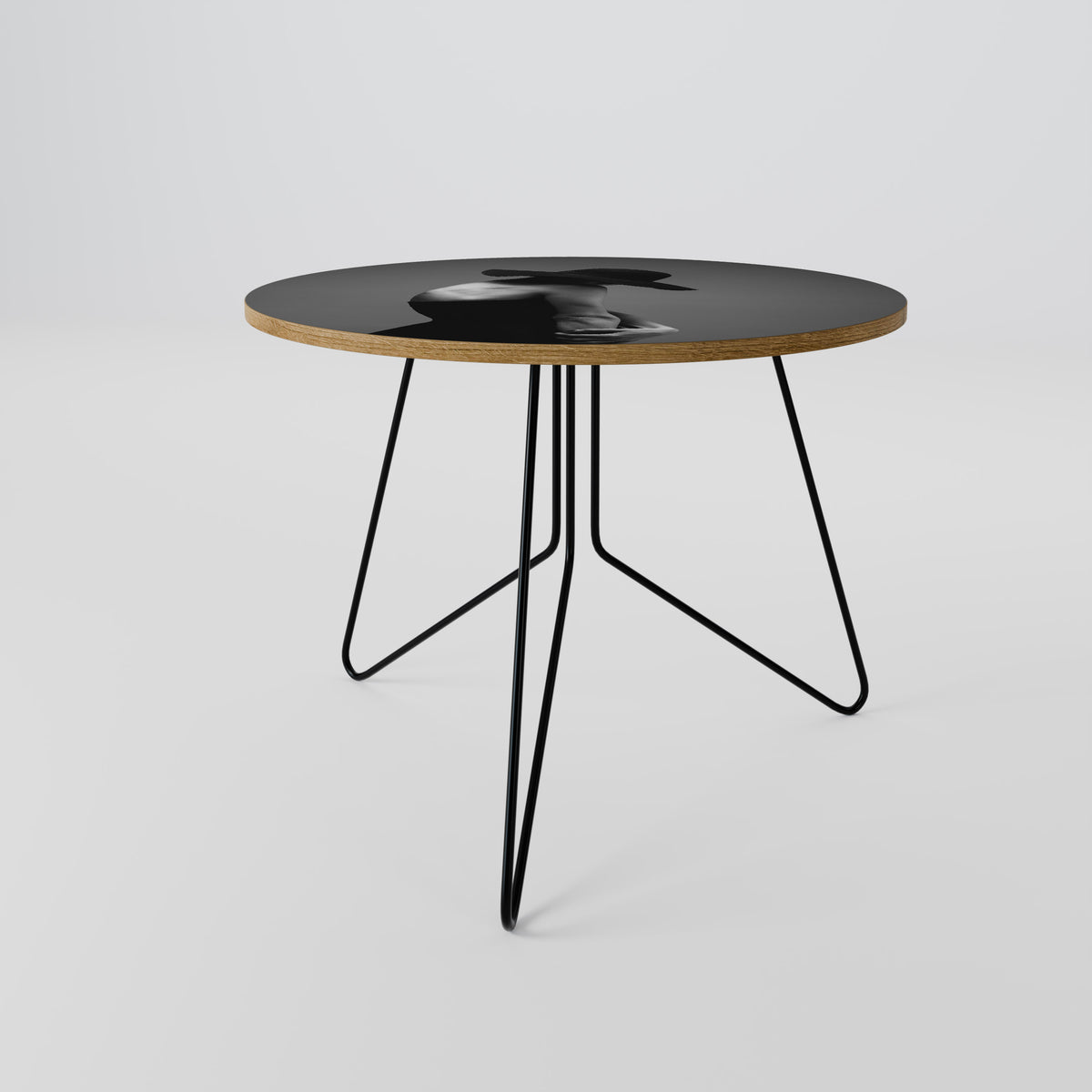 SILHOUETTE OF MYSTERY Couchtisch