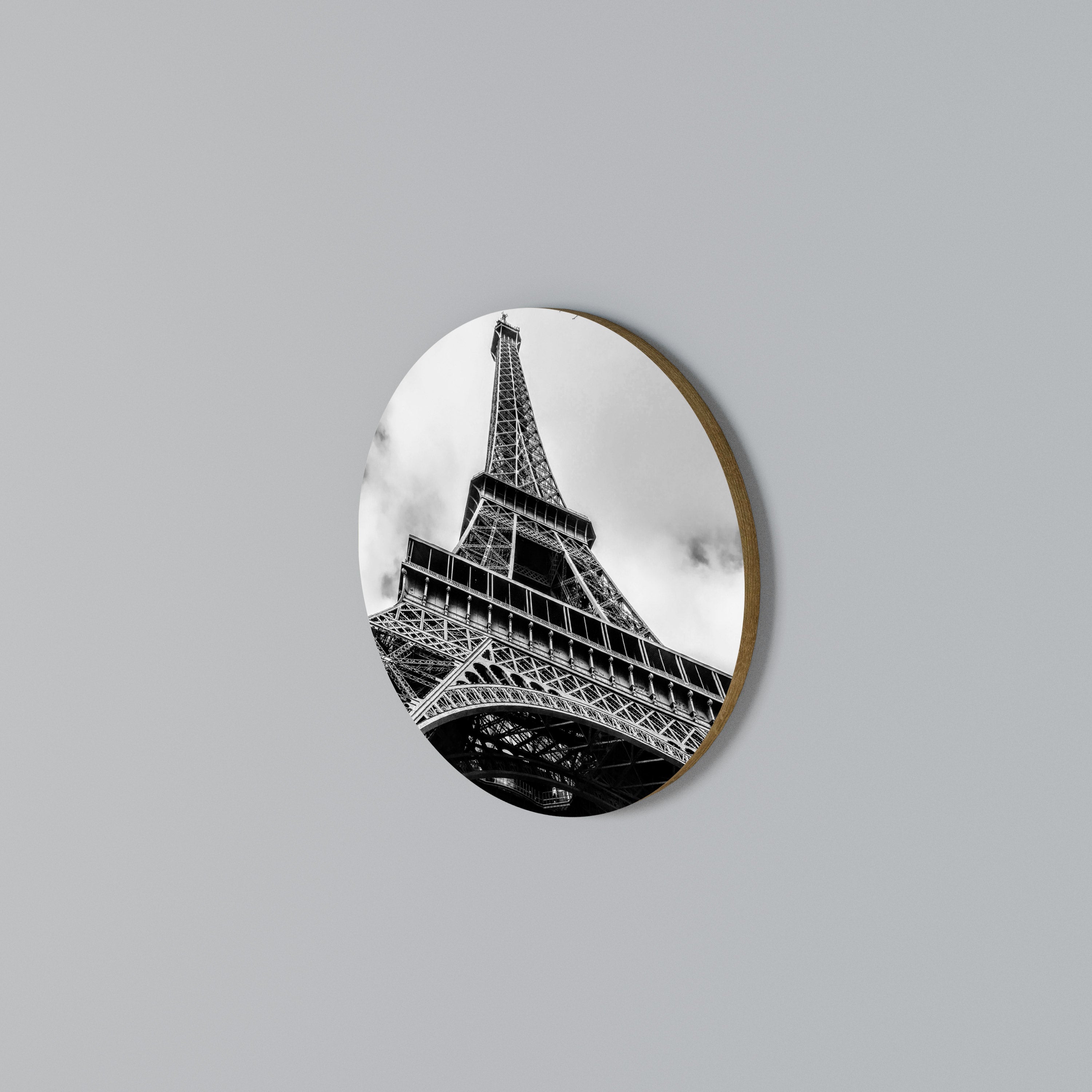 MONOCHROME PARISIAN ICON Round Wall Art