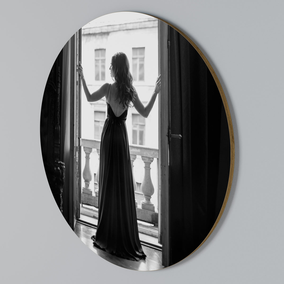 WINDOW TO WONDERS Rundes Wandbild