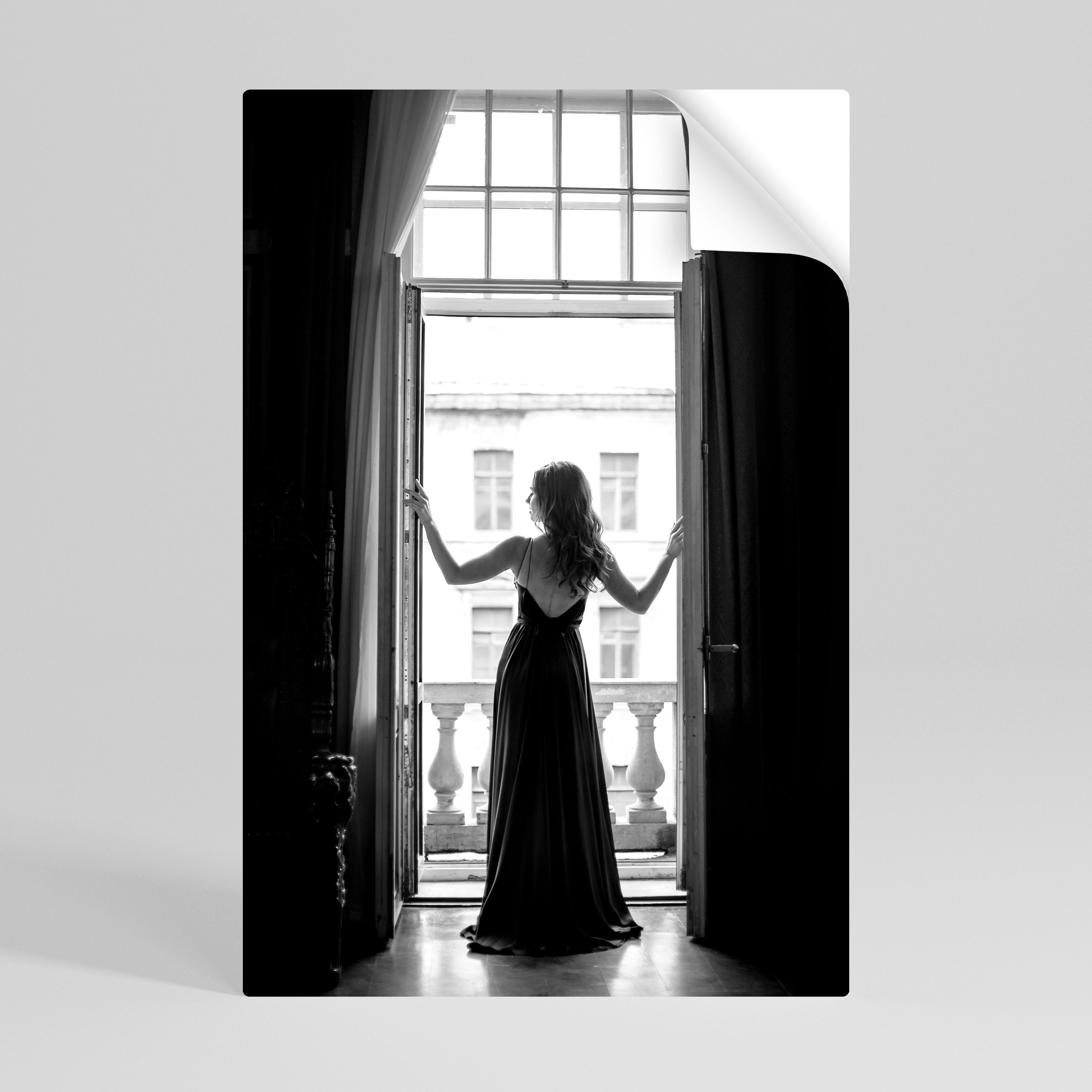 WINDOW TO WONDERS Selbstklebendes Poster - Hochformat