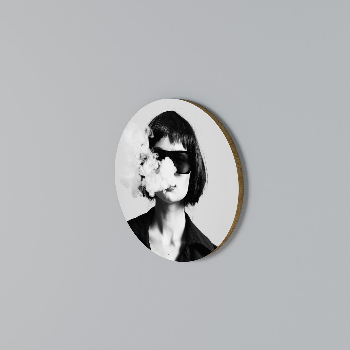 SMOKY BELLE Rundes Wandbild