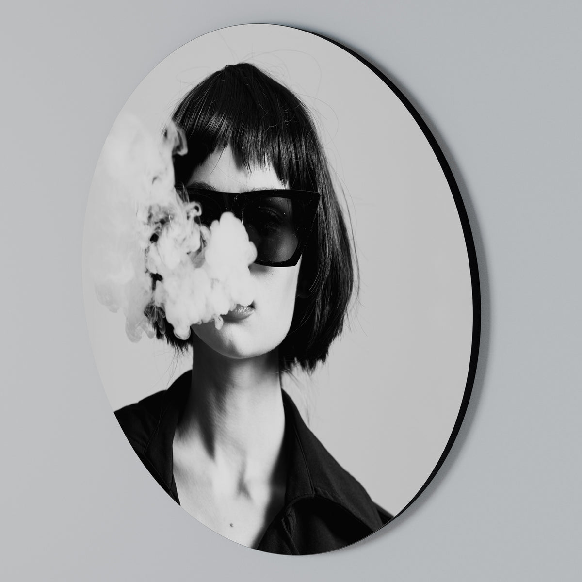 SMOKY BELLE Rundes Wandbild