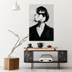 SMOKY BELLE Selbstklebendes Poster - Hochformat