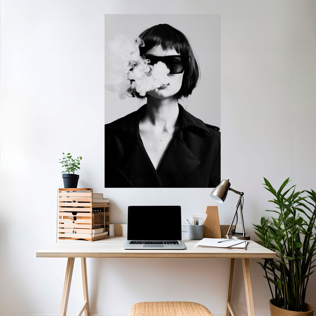 SMOKY BELLE Vertikales Poster zum Abziehen und Aufkleben