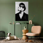 SMOKY BELLE Selbstklebendes Poster - Hochformat