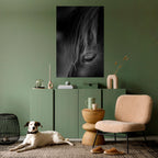 SILENT STRENGTH Selbstklebendes Poster - Hochformat