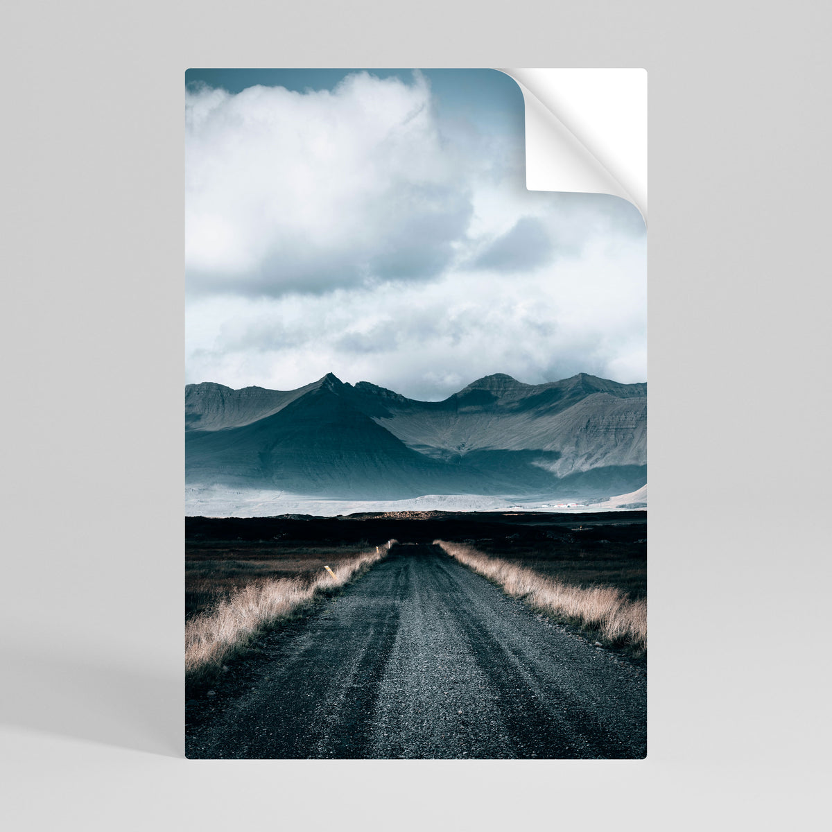 FOGBOUND HEIGHTS Selbstklebendes Poster - Hochformat
