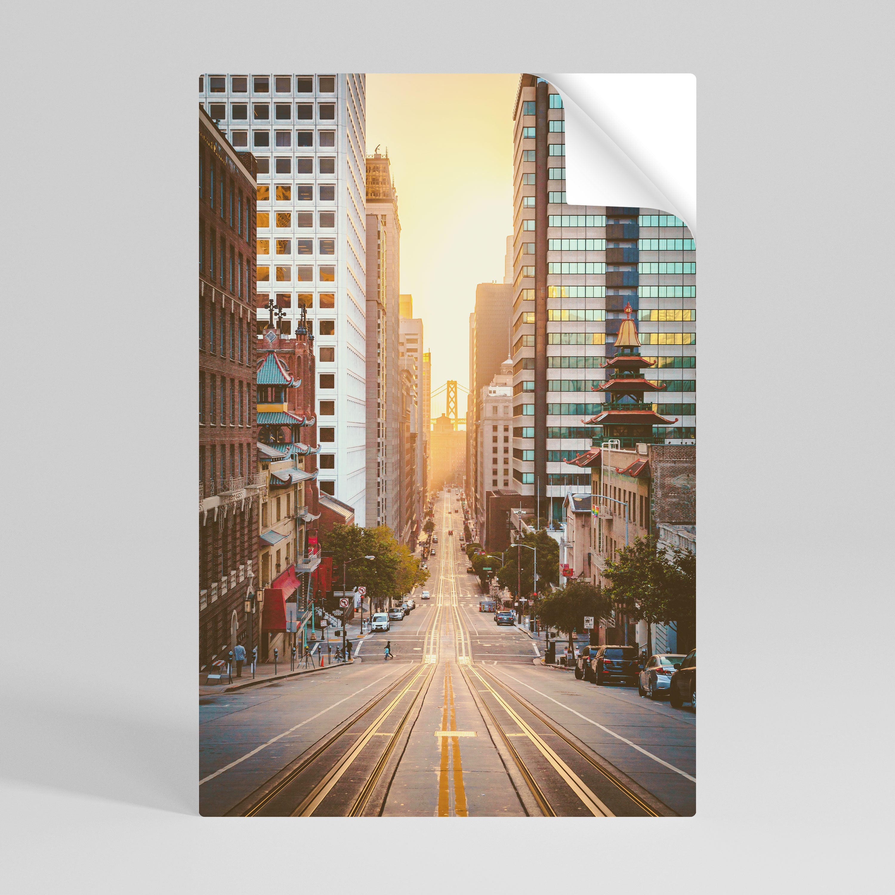 SUNSET CITYSCAPE SYMPHONY Vertikales Poster zum Abziehen und Aufkleben
