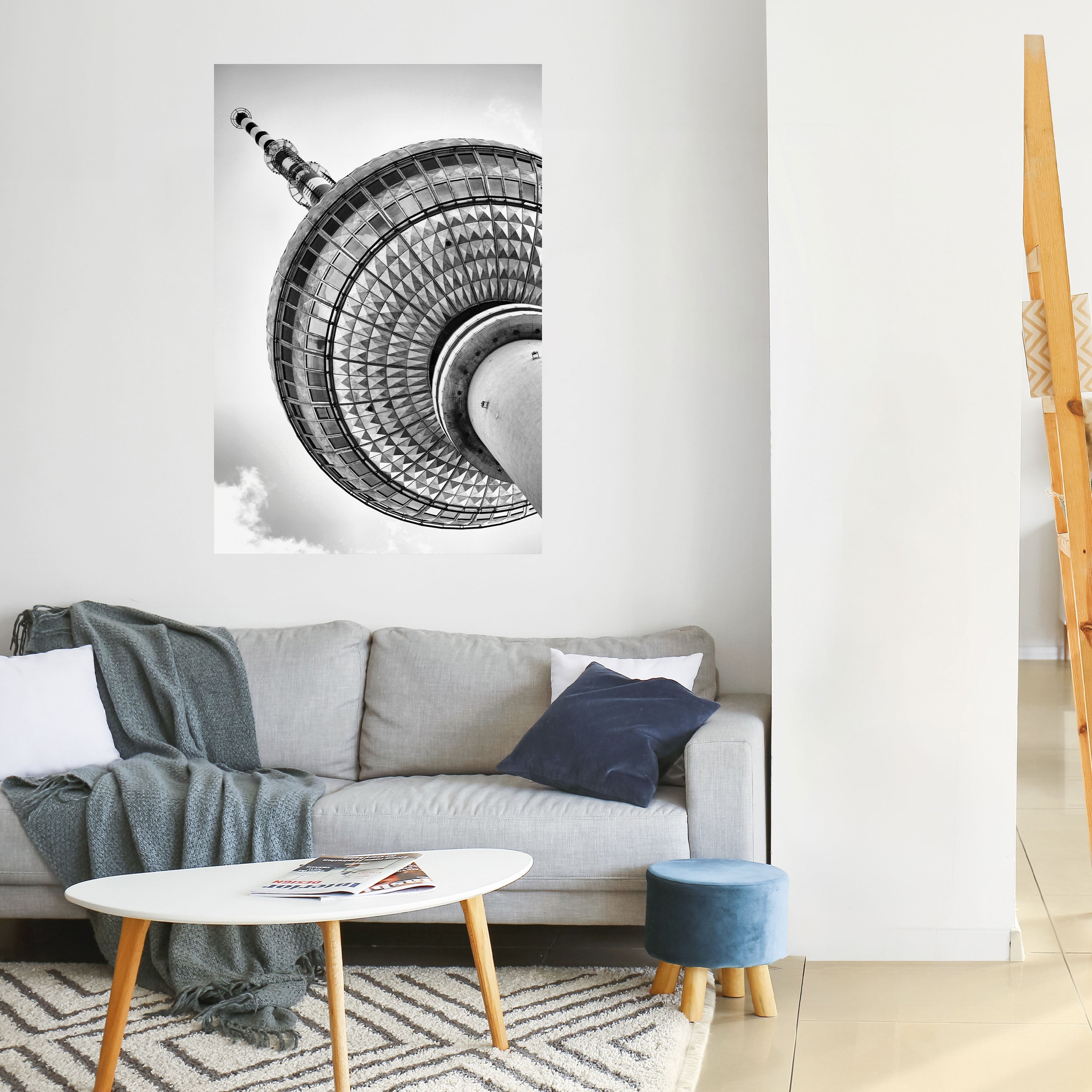 Vertikales Poster „BERLINER FERNSEHTURM“ zum Abziehen und Aufkleben