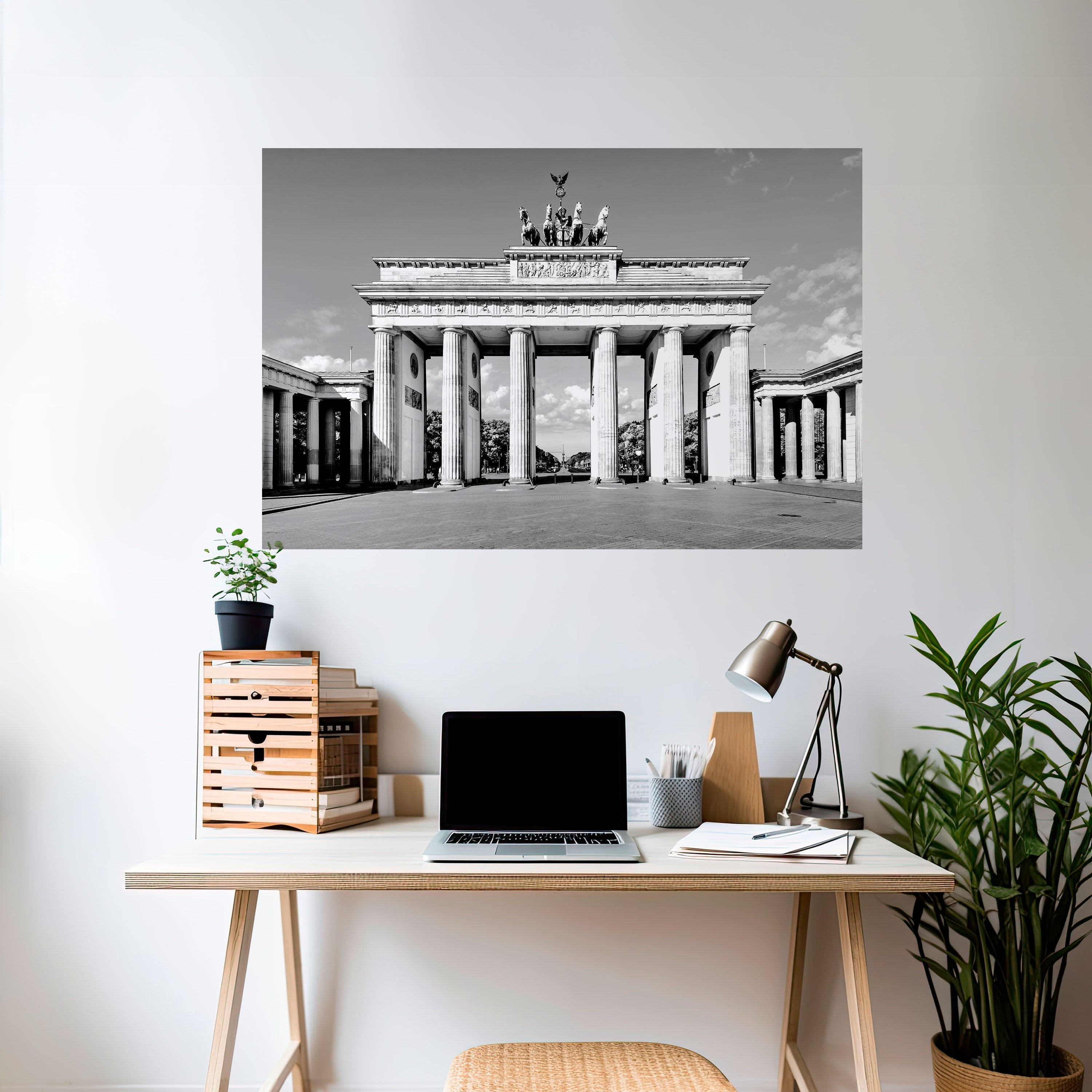 ECHOES OF HISTORY Horizontales Poster zum Abziehen und Aufkleben