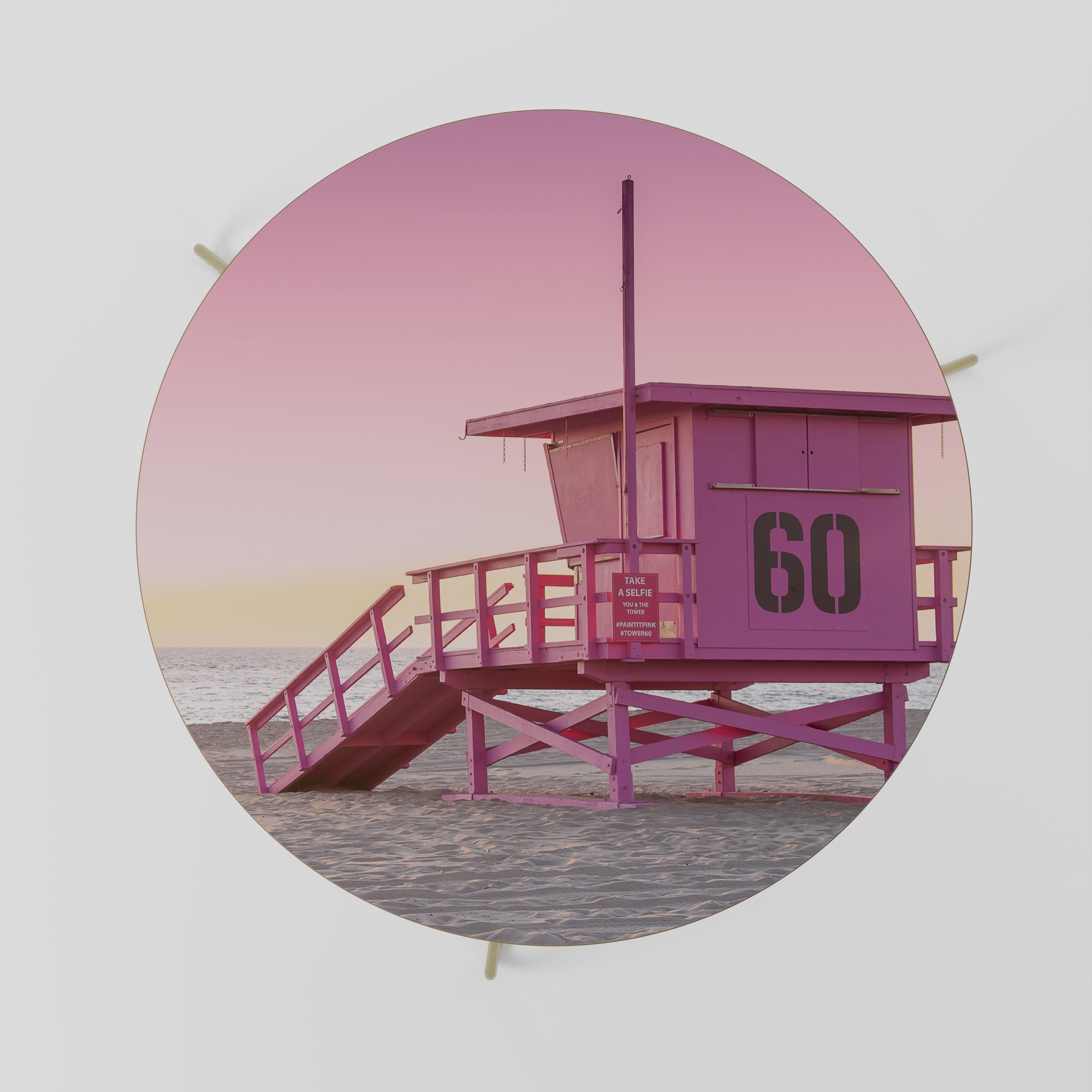 PINK PARADISE WATCH Coffee Table 69