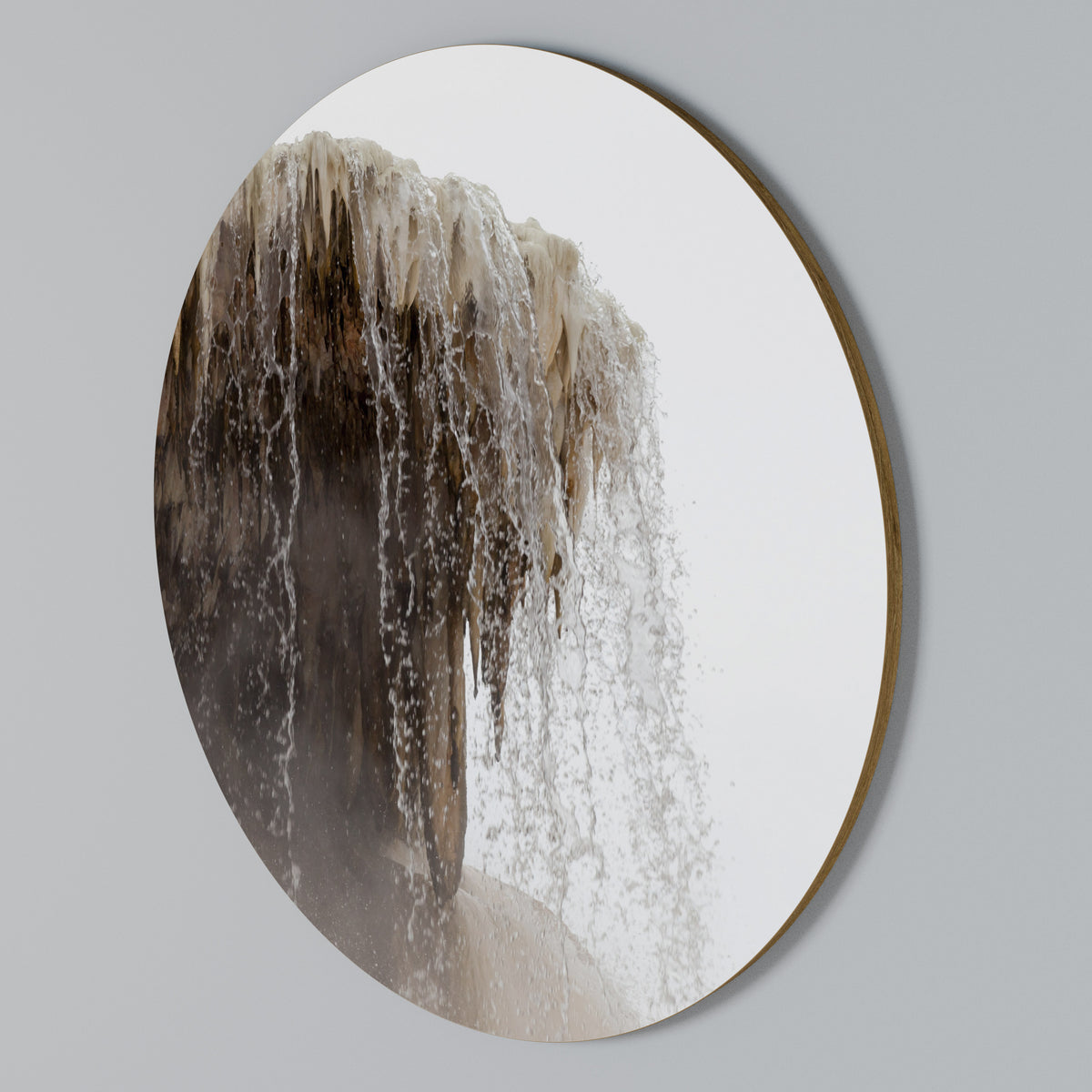 MAMMOTH HOT SPRINGS Round Wall Art