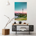 TOWERING DREAMSCAPE Selbstklebendes Poster - Hochformat