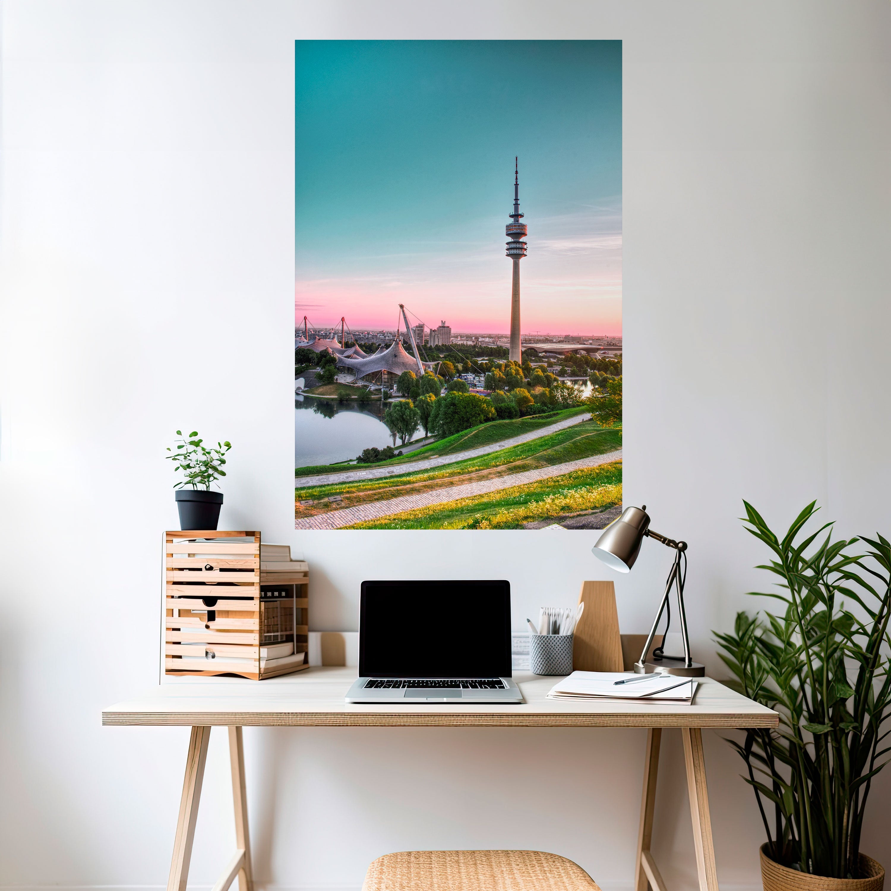 TOWERING DREAMSCAPE Vertikales Poster zum Abziehen und Aufkleben