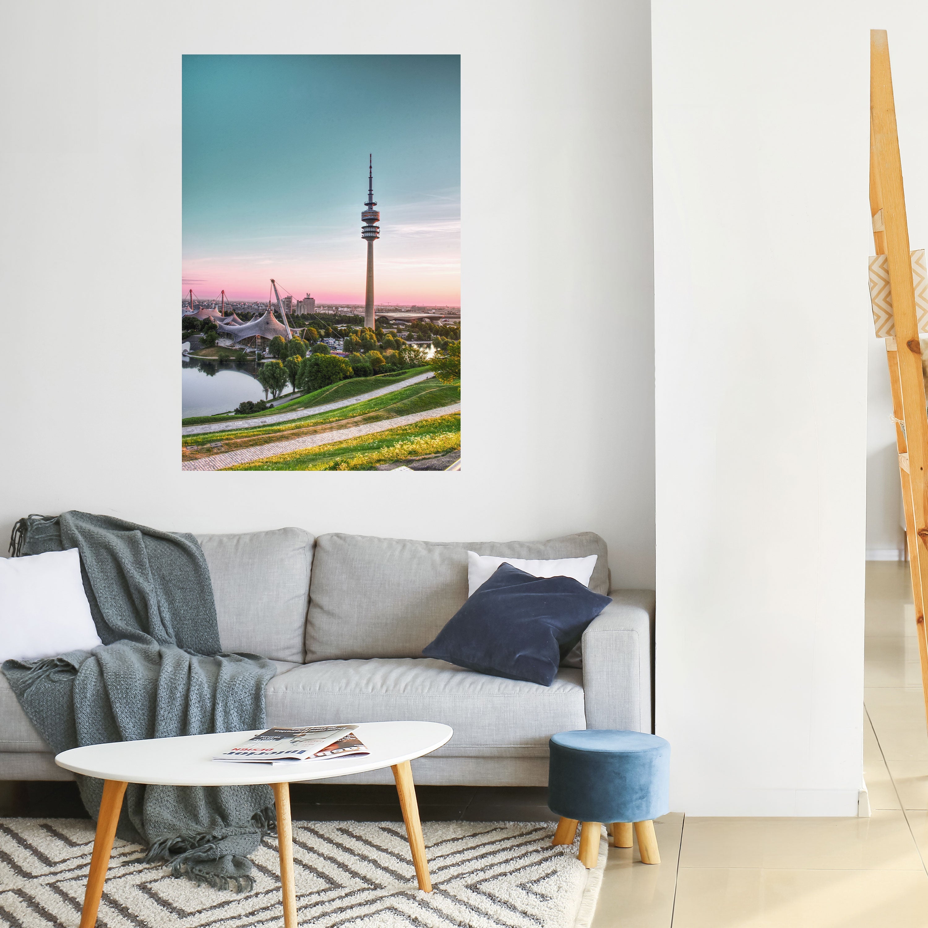 TOWERING DREAMSCAPE Vertikales Poster zum Abziehen und Aufkleben